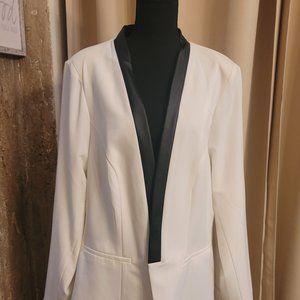 NWT Torrid White Blazer with Black Leather Collar